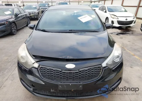 2016 Kia Forte Lx z USA, uszkodzony, nr VIN KNAFK5A8XG5572550